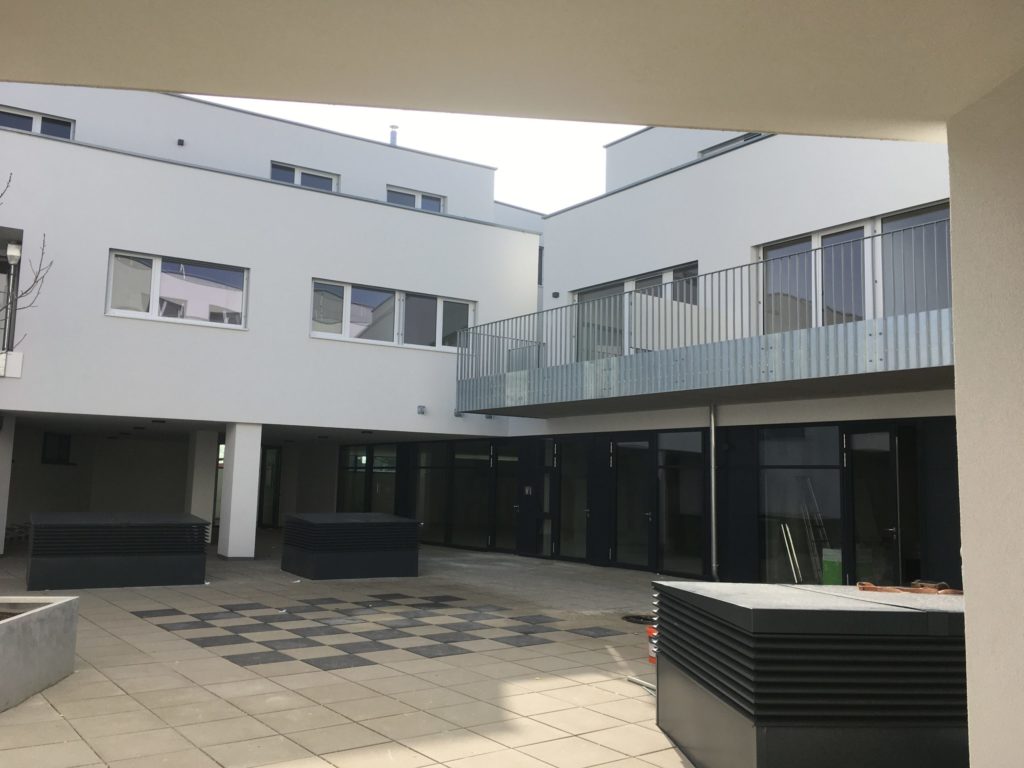 Wohn-und Geschäftsanlage MÜ III